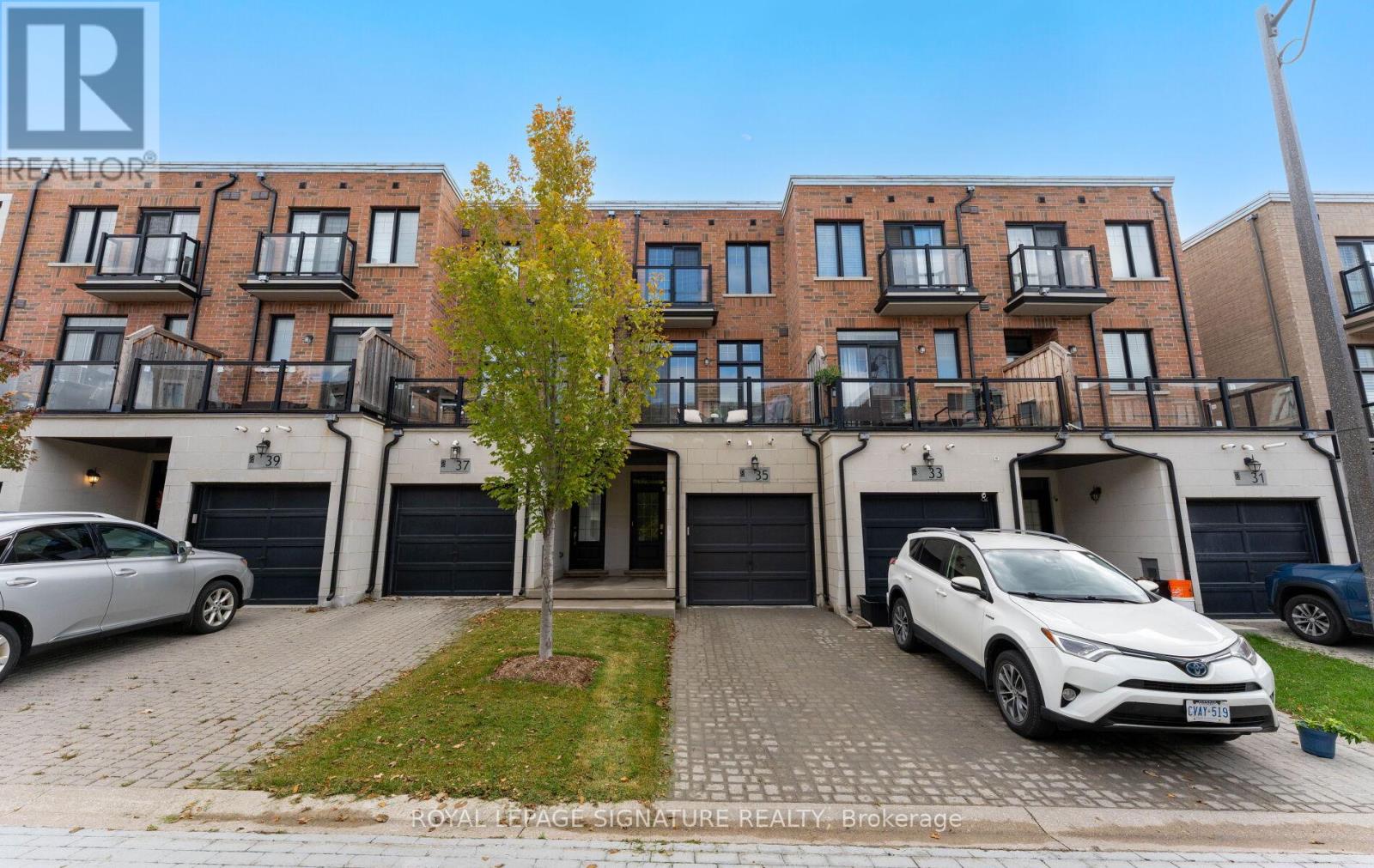 35 Hyderabad Lane, Markham, Ontario  L6E 0T8 - Photo 49 - N12464959