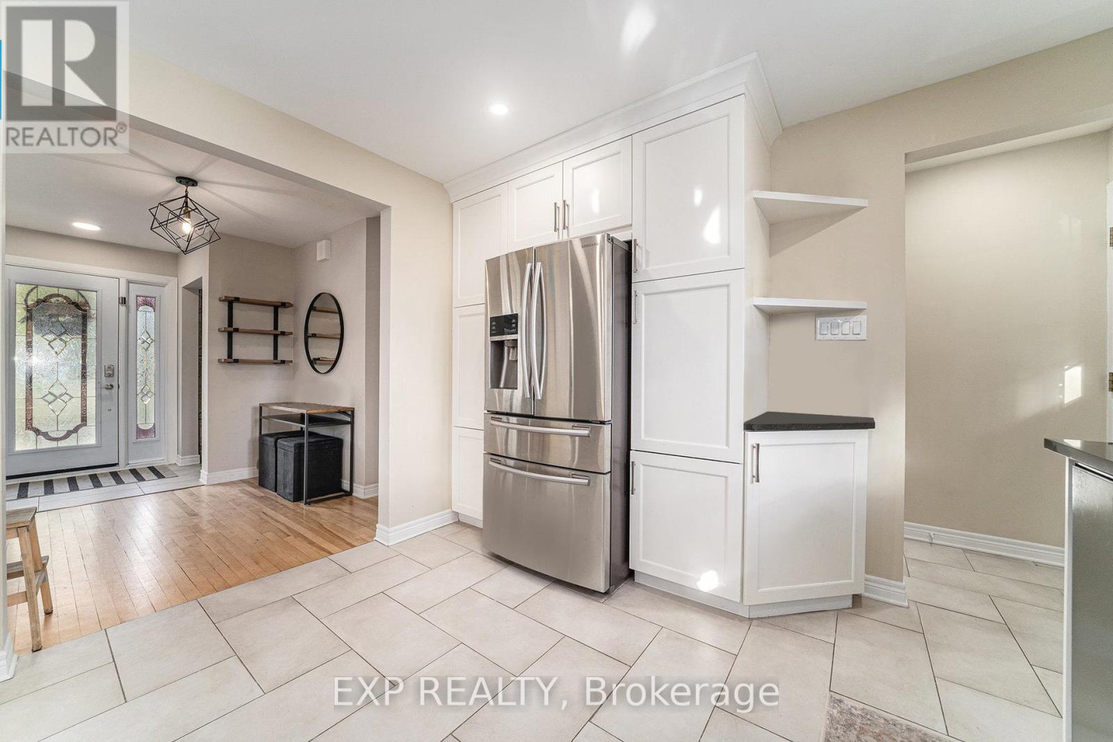 756 Fairdale Avenue, Ottawa, Ontario  K1G 1X7 - Photo 17 - X12465034