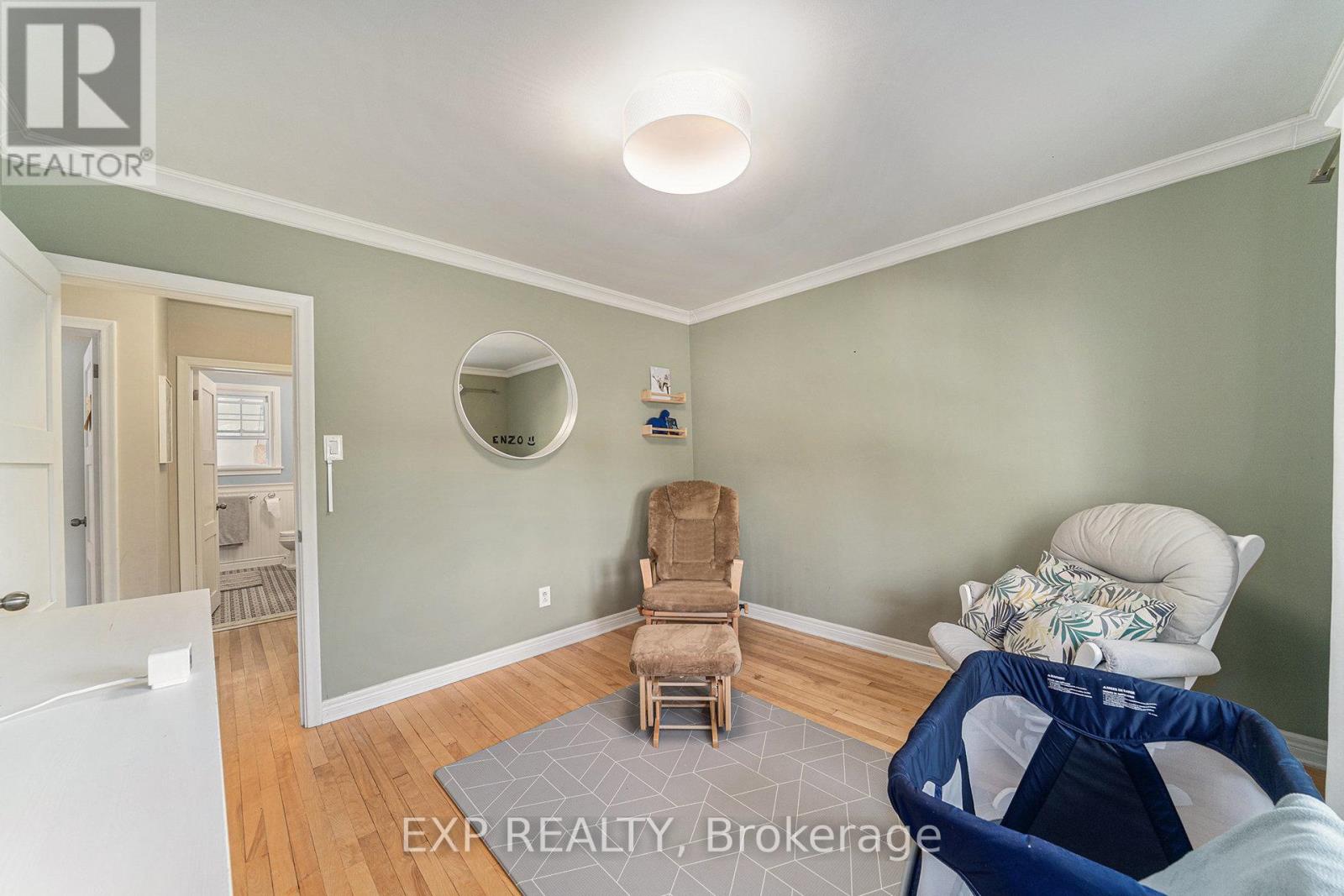 756 Fairdale Avenue, Ottawa, Ontario  K1G 1X7 - Photo 23 - X12465034