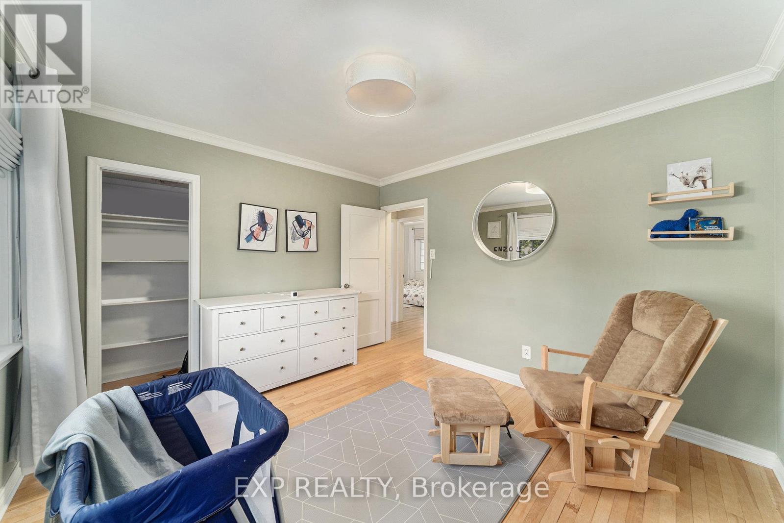 756 Fairdale Avenue, Ottawa, Ontario  K1G 1X7 - Photo 24 - X12465034