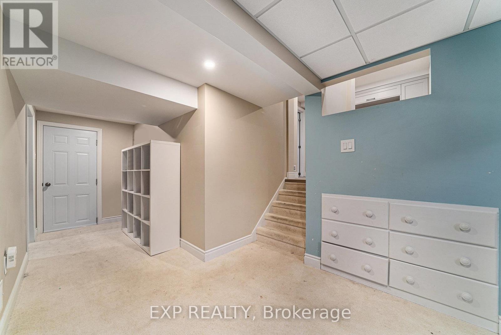 756 Fairdale Avenue, Ottawa, Ontario  K1G 1X7 - Photo 30 - X12465034