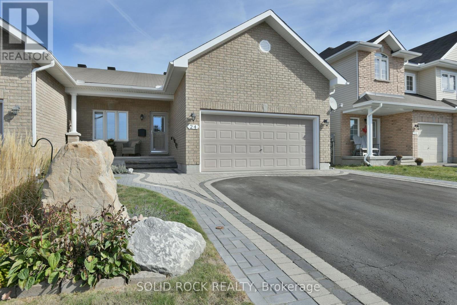 24 MOE ROBILLARD STREET, Arnprior, Ontario