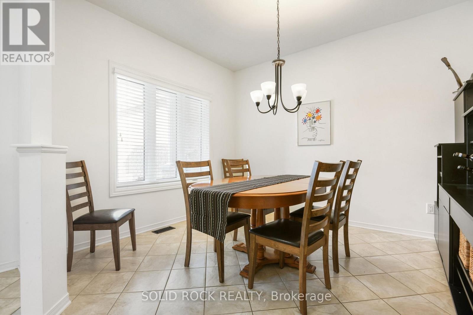 24 Moe Robillard Street, Arnprior, Ontario  K7S 0C2 - Photo 15 - X12465097
