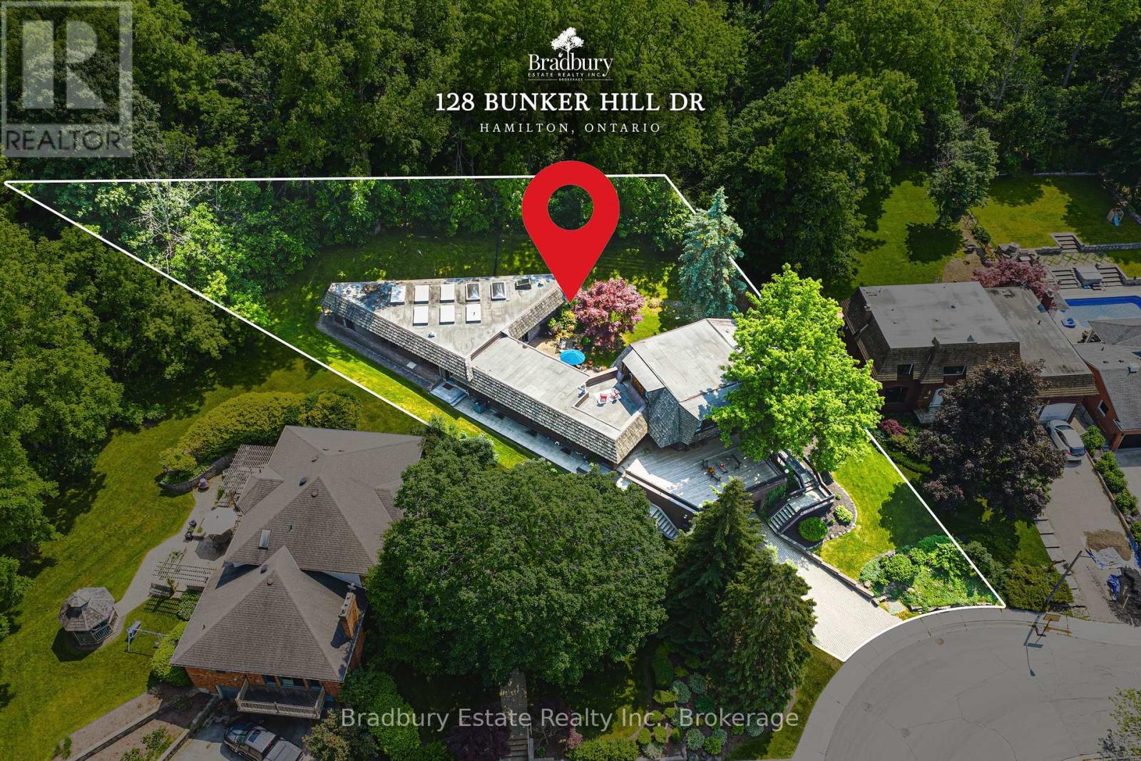 128 Bunker Hill Drive, Hamilton, Ontario  L8K 5X5 - Photo 2 - X12464973