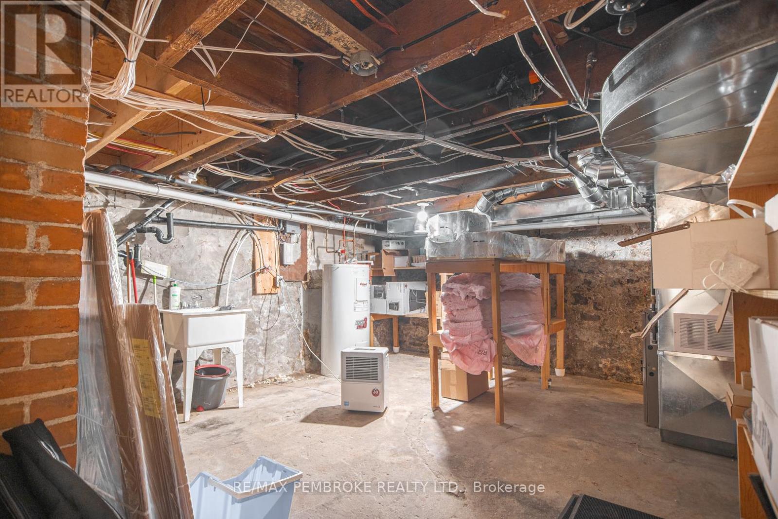 186 Pembroke Street E, Pembroke, Ontario  K8A 3J7 - Photo 21 - X12465112