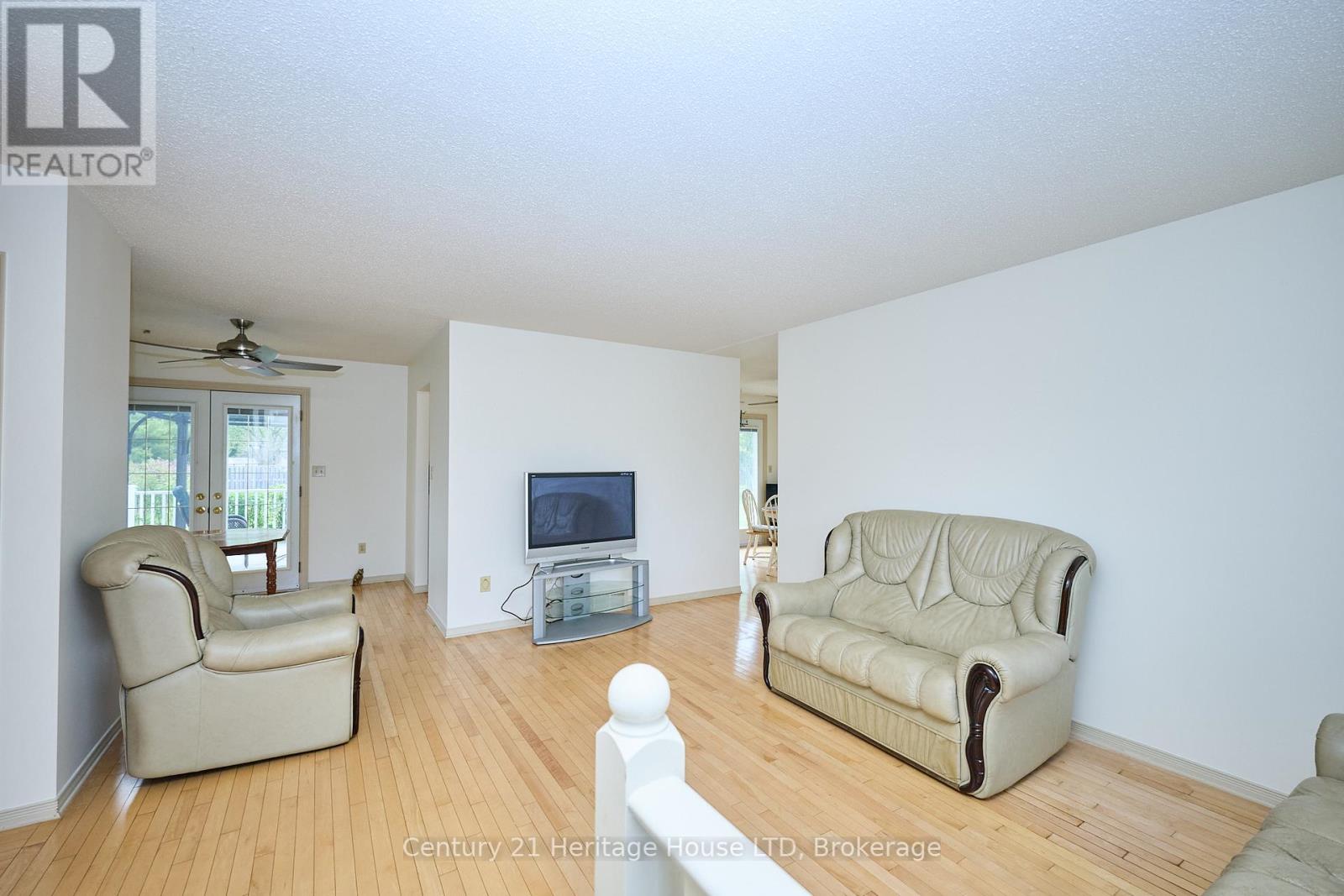 466 Belleair Boulevard, Fort Erie, Ontario  L0S 1N0 - Photo 10 - X12465029