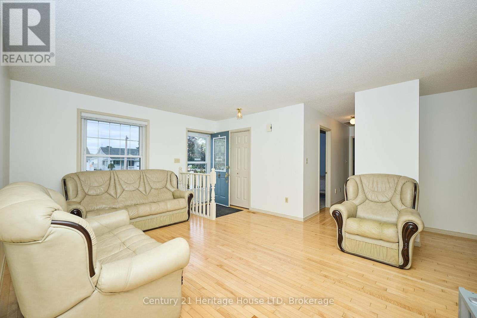 466 Belleair Boulevard, Fort Erie, Ontario  L0S 1N0 - Photo 13 - X12465029