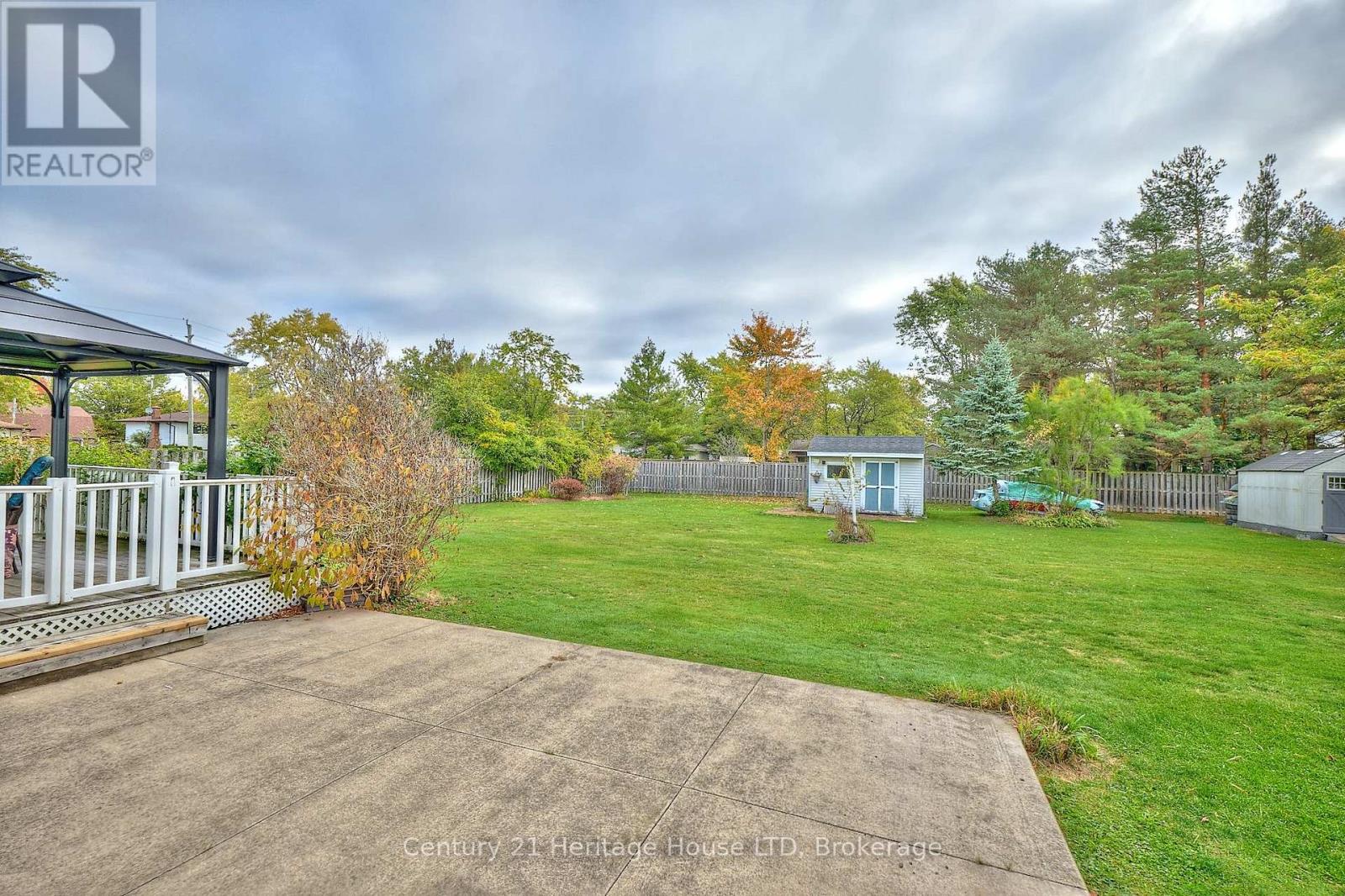 466 Belleair Boulevard, Fort Erie, Ontario  L0S 1N0 - Photo 35 - X12465029