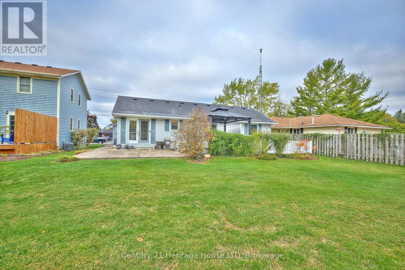 466 Belleair Boulevard, Fort Erie, Ontario  L0S 1N0 - Photo 5 - X12465029
