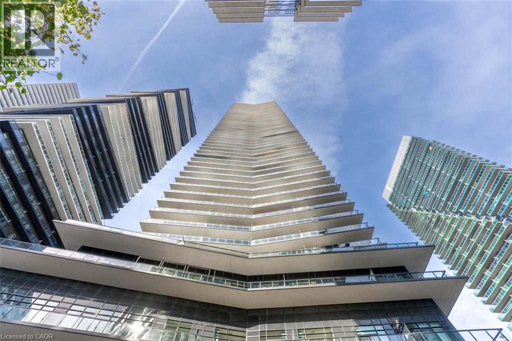 38 ANNIE CRAIG Drive Unit# 401, toronto, Ontario