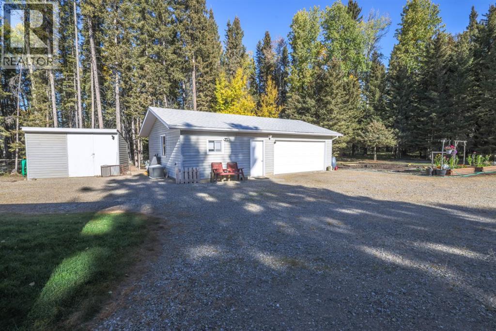 236, 5241 325a Township, Rural Mountain View County, Alberta  T0M 1X0 - Photo 33 - A2263938