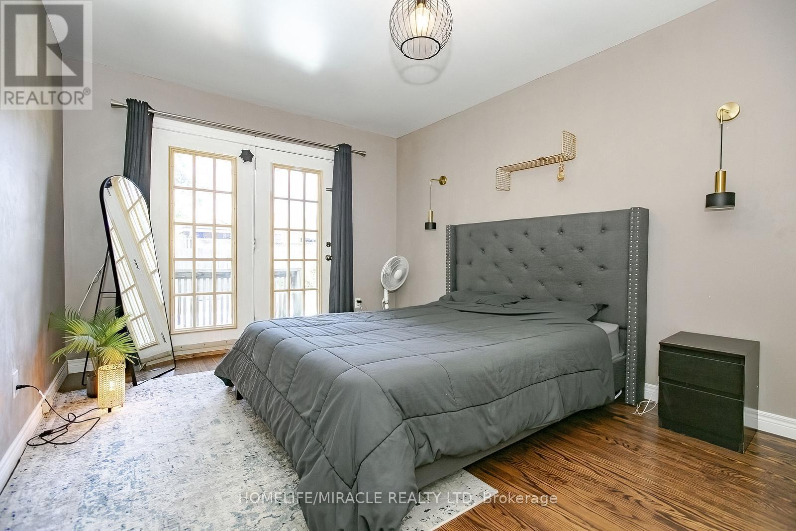 46 Reigate Avenue, Brampton, Ontario  L6V 2E3 - Photo 19 - W12464900