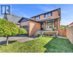 944 TENTH STREET, Mississauga, Ontario