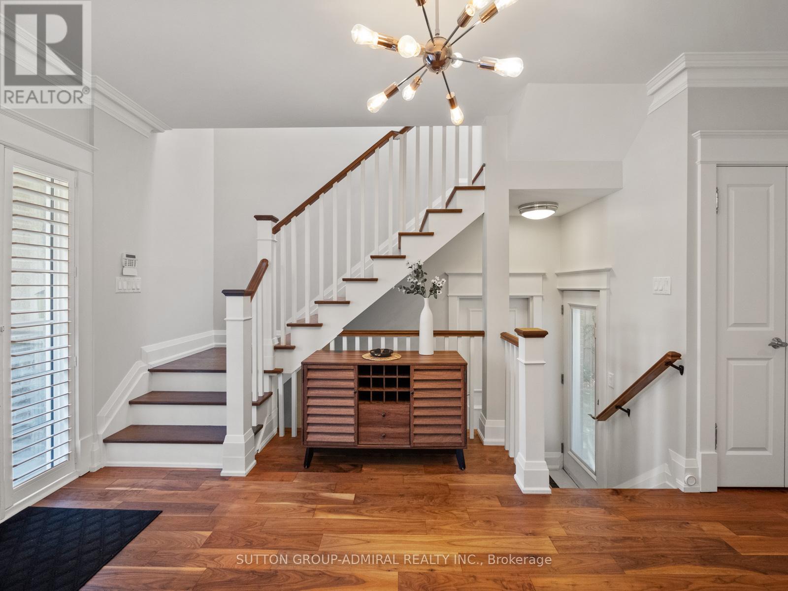 26 Puckeridge Crescent, Toronto (Eringate-Centennial-West Deane), Ontario  M9B 3A2 - Photo 17 - W12464929
