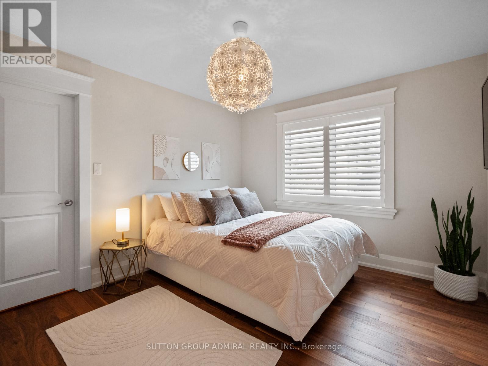 26 Puckeridge Crescent, Toronto (Eringate-Centennial-West Deane), Ontario  M9B 3A2 - Photo 27 - W12464929