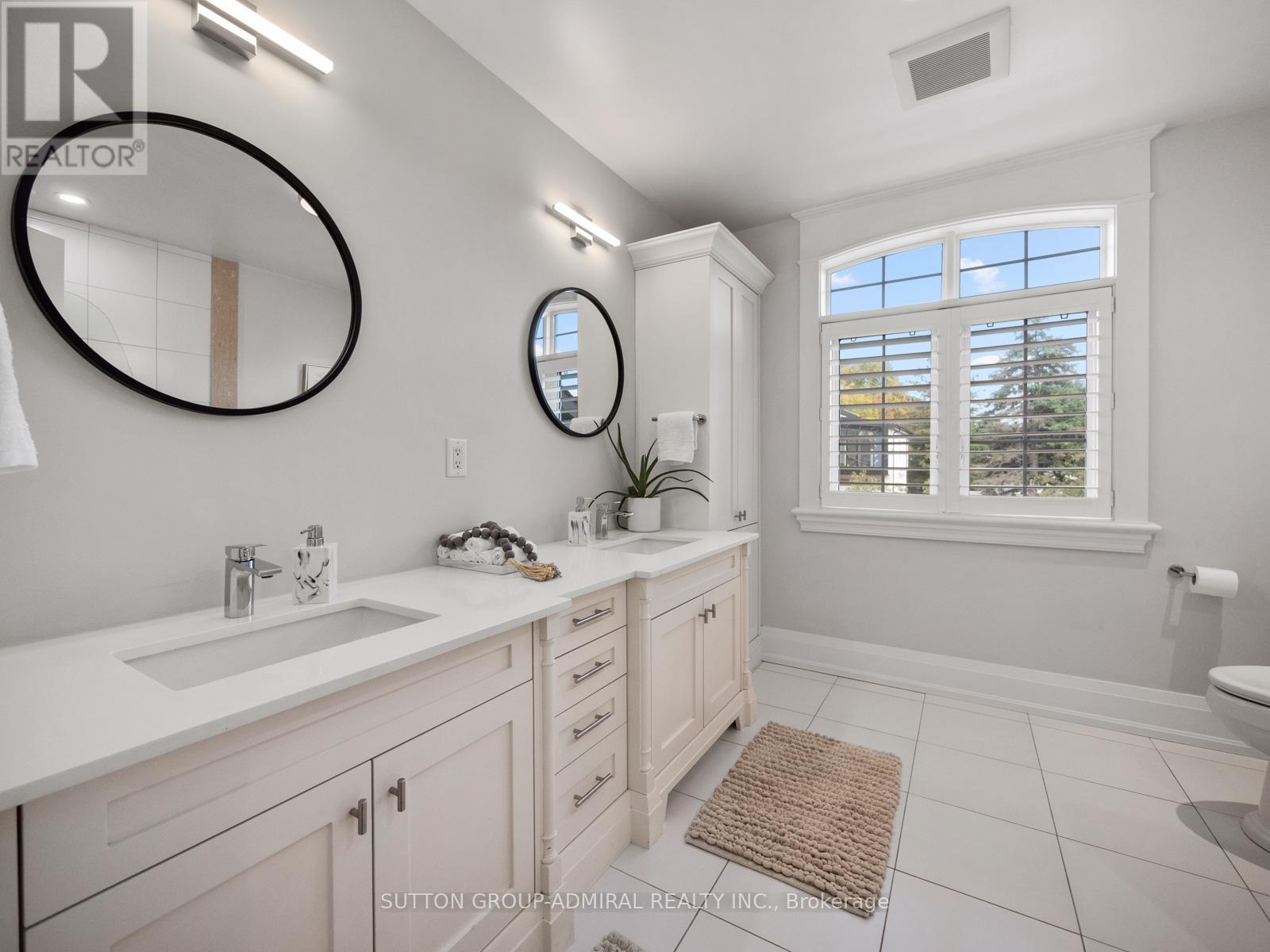 26 Puckeridge Crescent, Toronto (Eringate-Centennial-West Deane), Ontario  M9B 3A2 - Photo 29 - W12464929