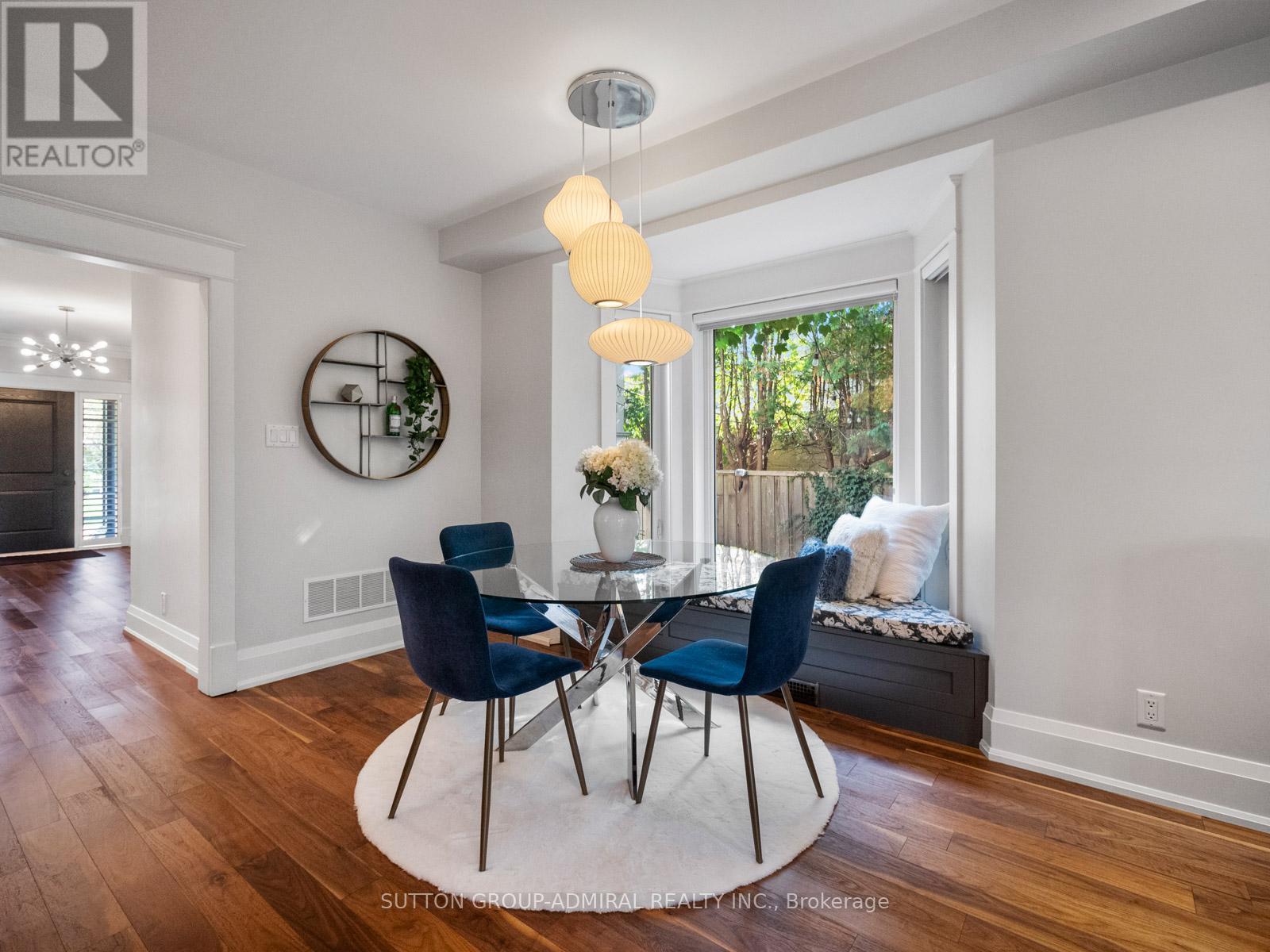 26 Puckeridge Crescent, Toronto (Eringate-Centennial-West Deane), Ontario  M9B 3A2 - Photo 9 - W12464929