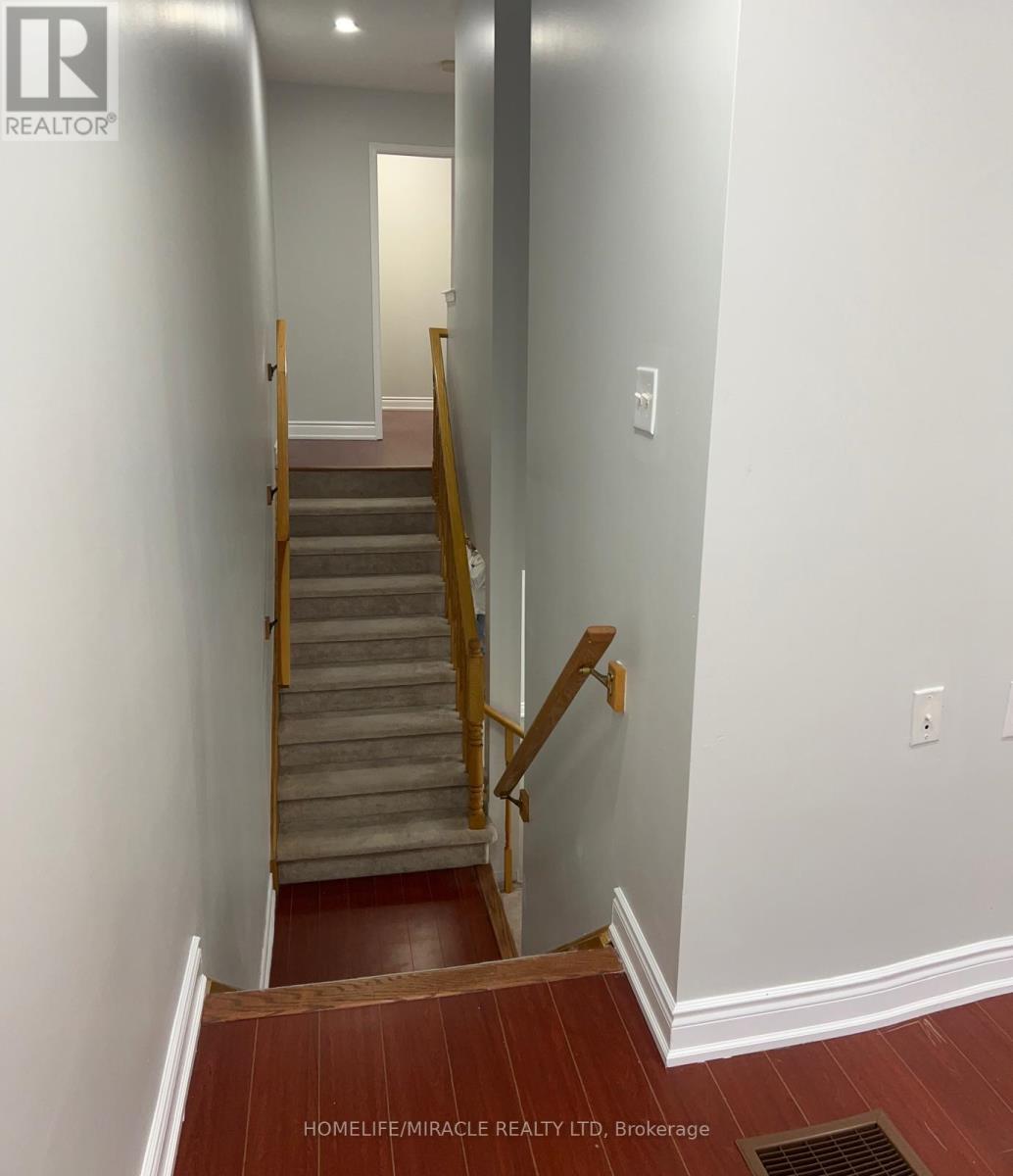 66 Studebaker Trail, Brampton, Ontario  L7A 3A5 - Photo 9 - W12464953