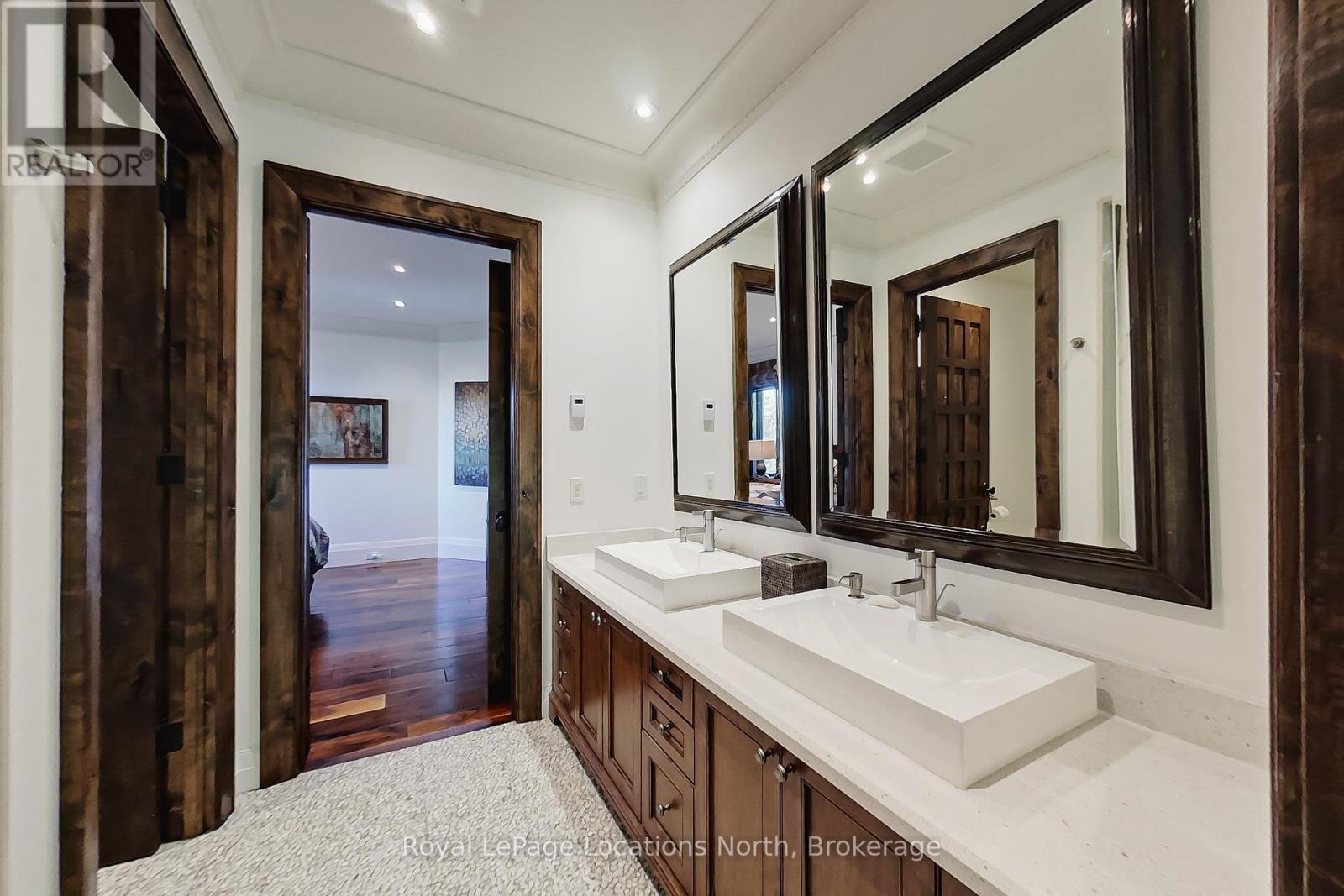 115 Ellis Drive, Blue Mountains, Ontario  N0H 1J0 - Photo 32 - X12465020