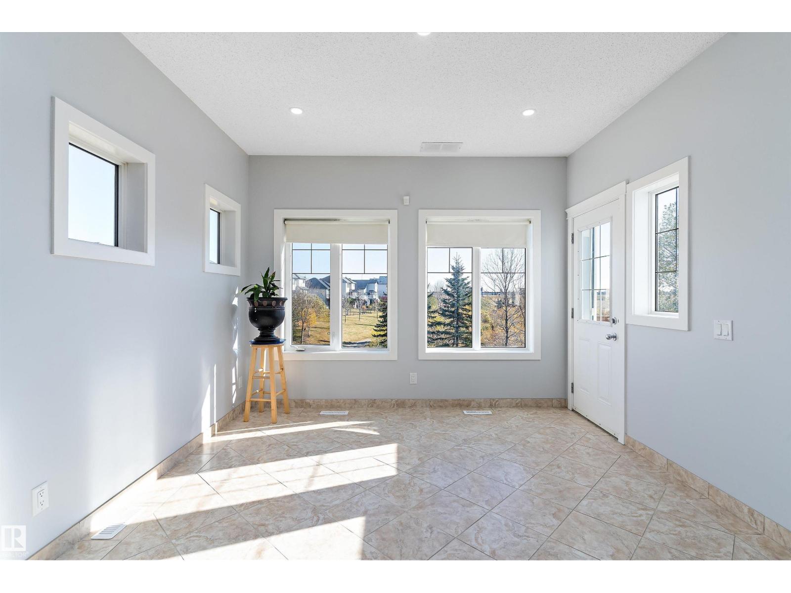15647 42 St Nw, Edmonton, Alberta  T5Y 0C9 - Photo 10 - E4462267