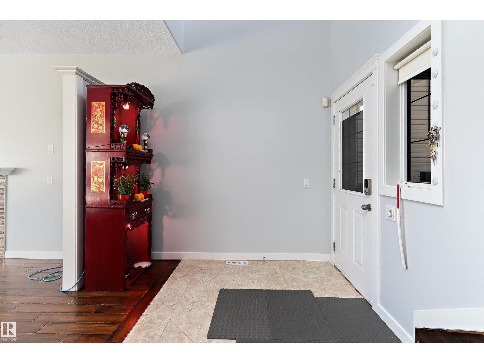15647 42 St Nw, Edmonton, Alberta  T5Y 0C9 - Photo 4 - E4462267