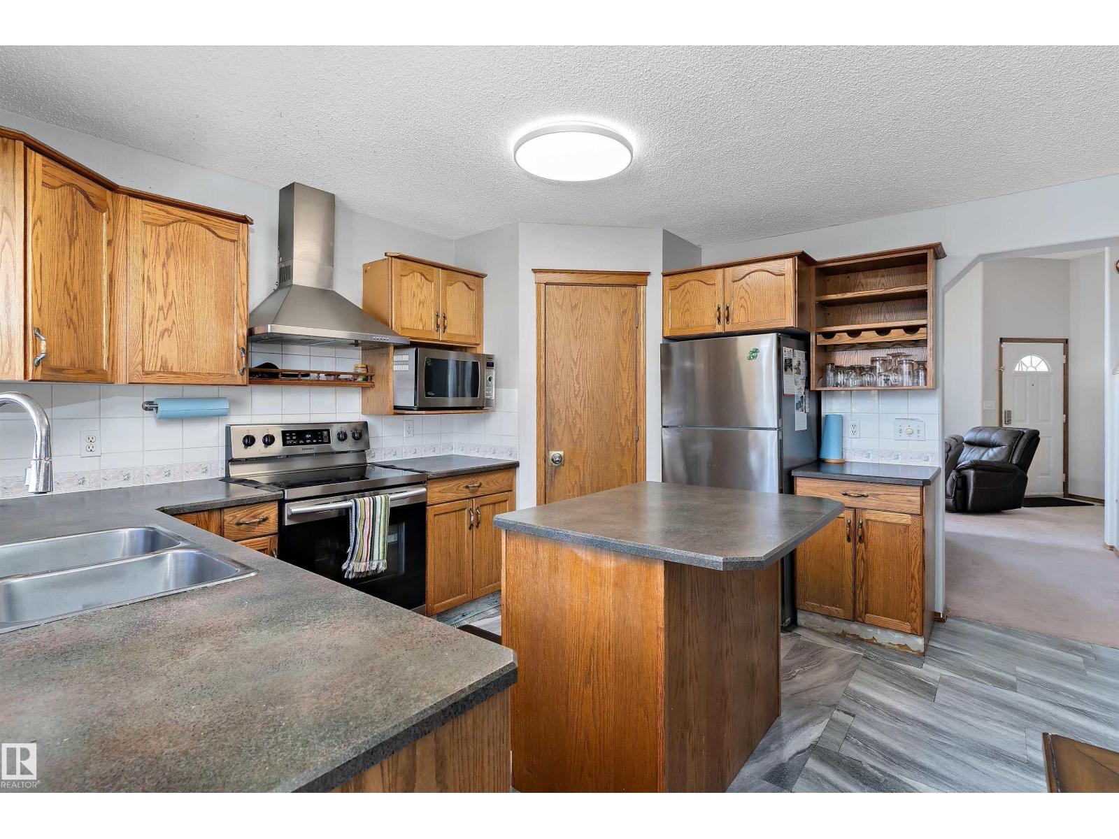15903 62 St Nw, Edmonton, Alberta  T5Y 2R9 - Photo 11 - E4462269