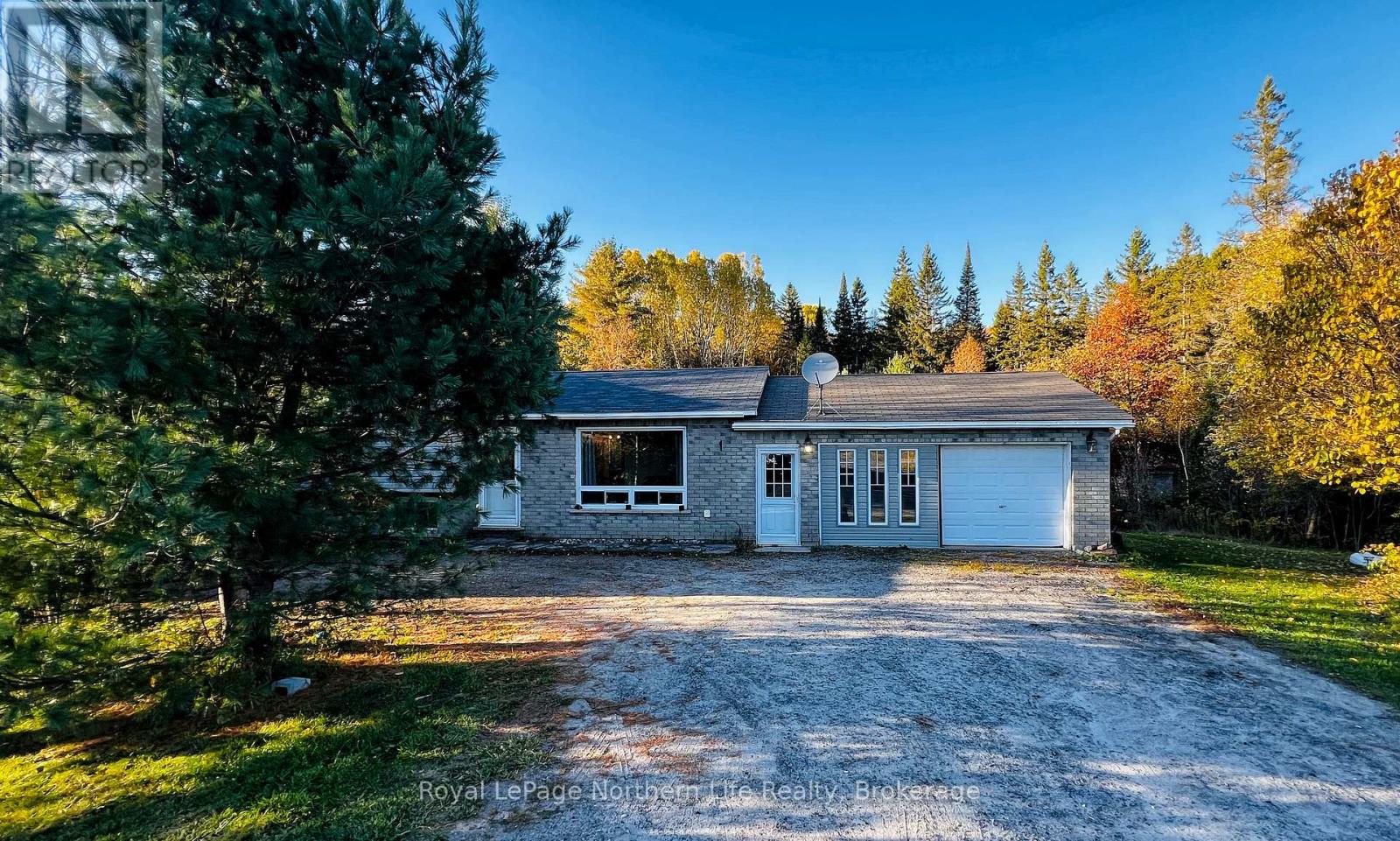 36 Highway 520, Armour, Ontario  P0A 1C0 - Photo 3 - X12465009