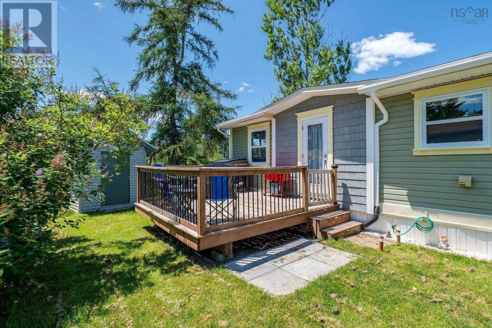 55 Brook Street, Middle Sackville, Nova Scotia  B4E 1C1 - Photo 28 - 202516844