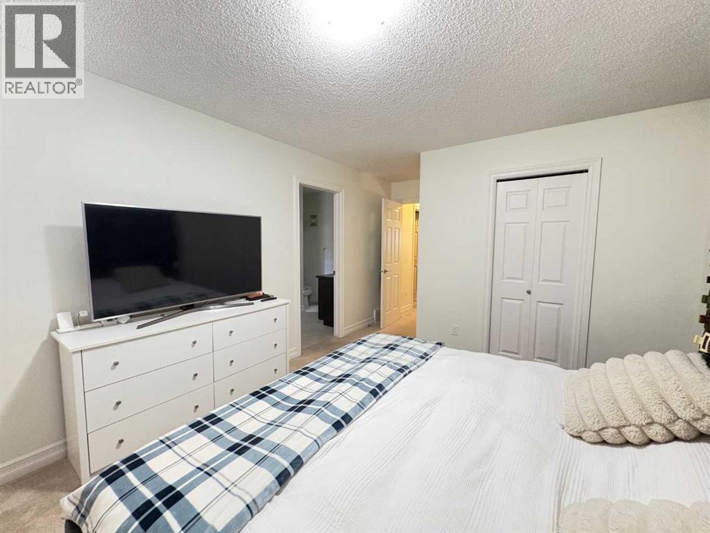 1014 162 Street Sw, Edmonton, Alberta  T6W 2G9 - Photo 21 - A2263031