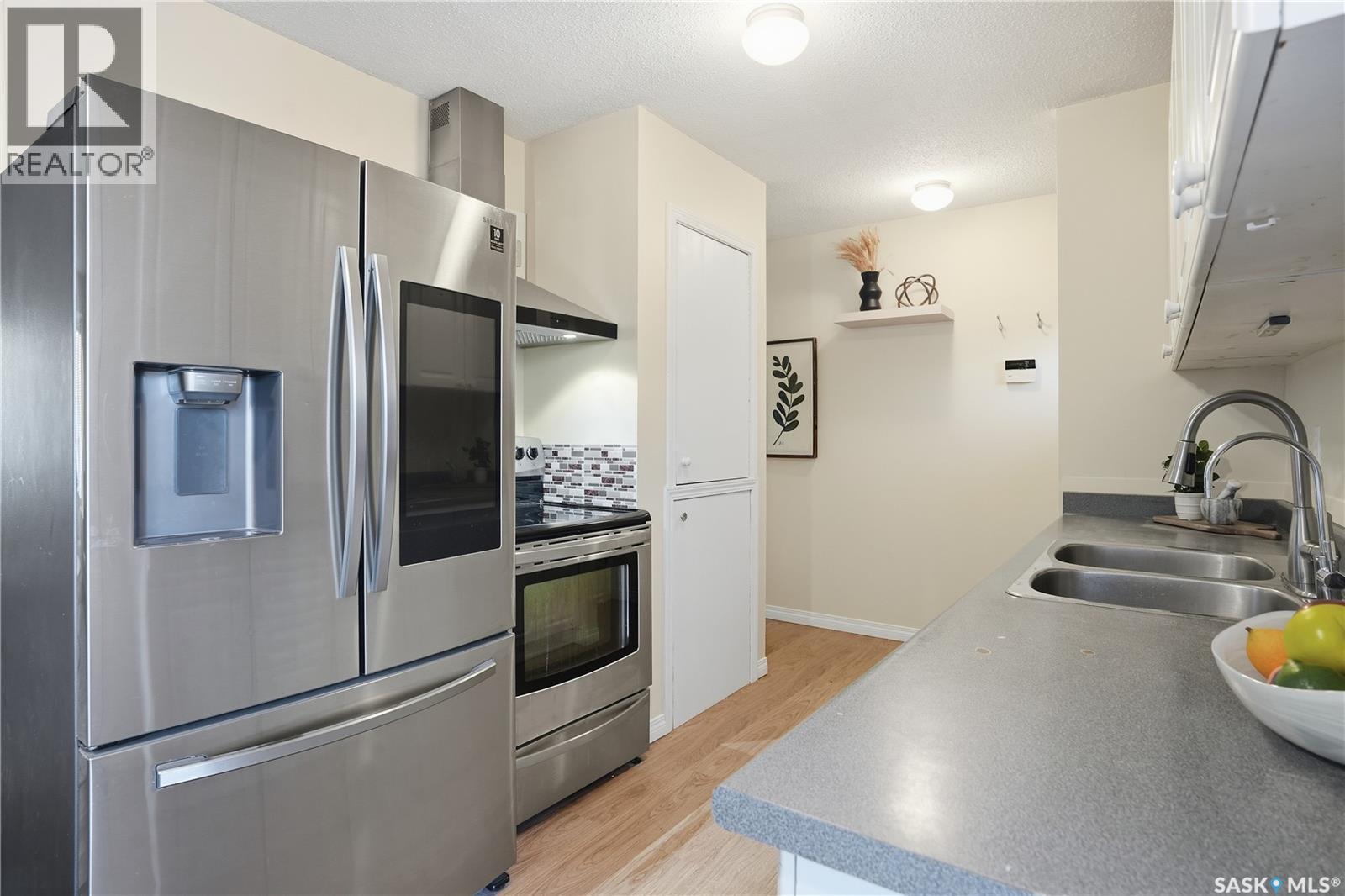 1722 7th Avenue E, Regina, Saskatchewan  S4N 4H1 - Photo 10 - SK020895