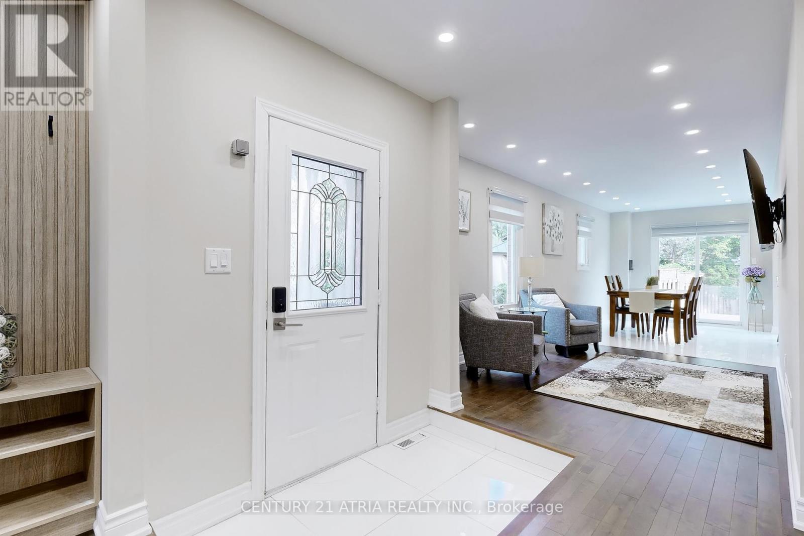 60 Steepleview Crescent, Richmond Hill, Ontario  L4C 9R3 - Photo 22 - N12464972
