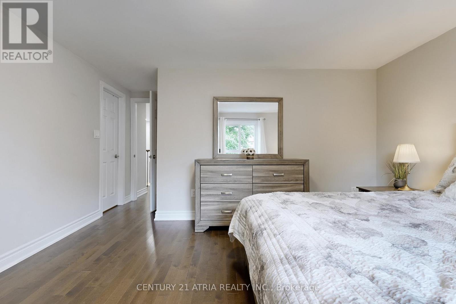 60 Steepleview Crescent, Richmond Hill, Ontario  L4C 9R3 - Photo 30 - N12464972