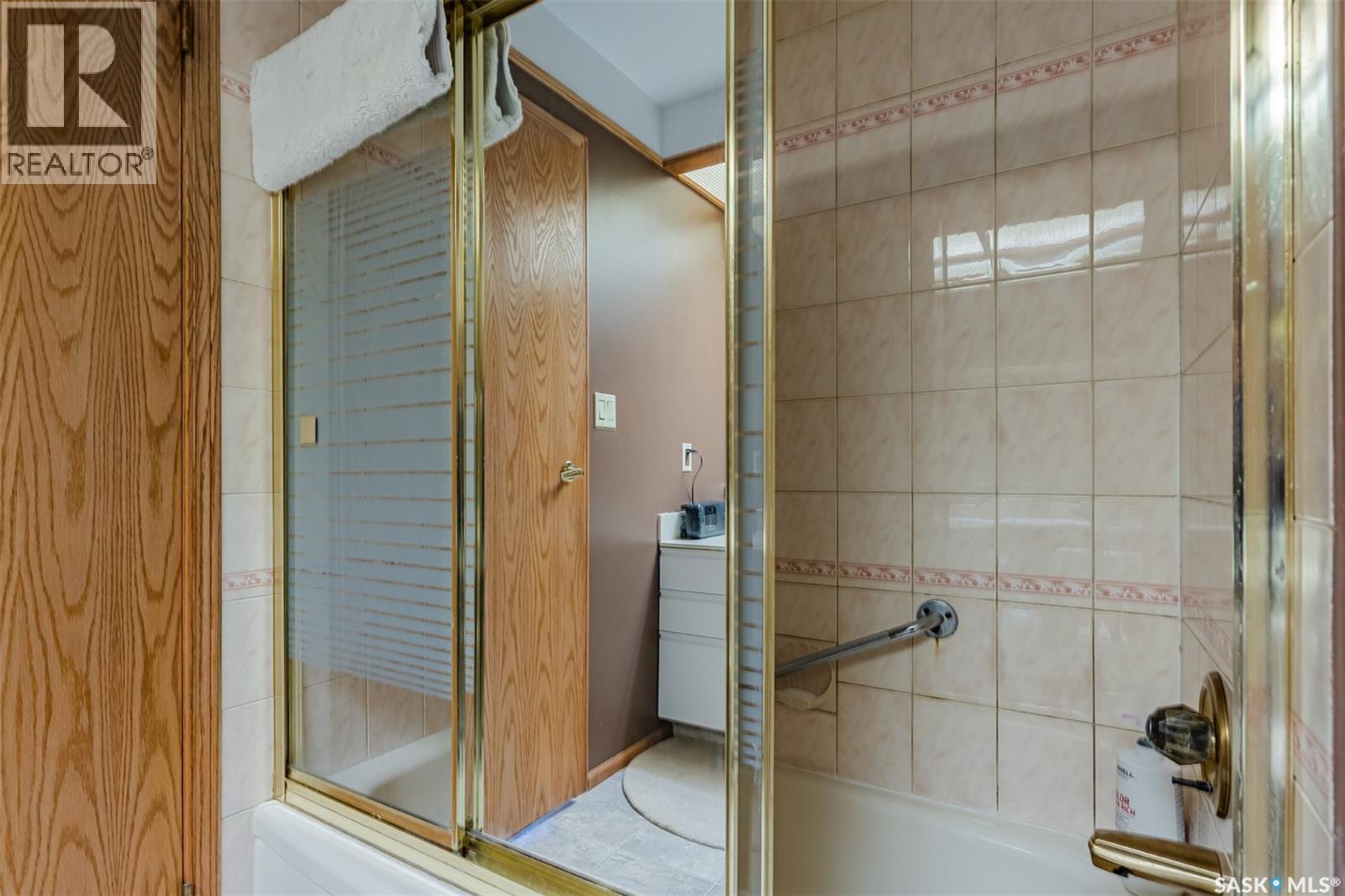 203 415 Heritage Crescent, Saskatoon, Saskatchewan  S7H 5M5 - Photo 25 - SK020922