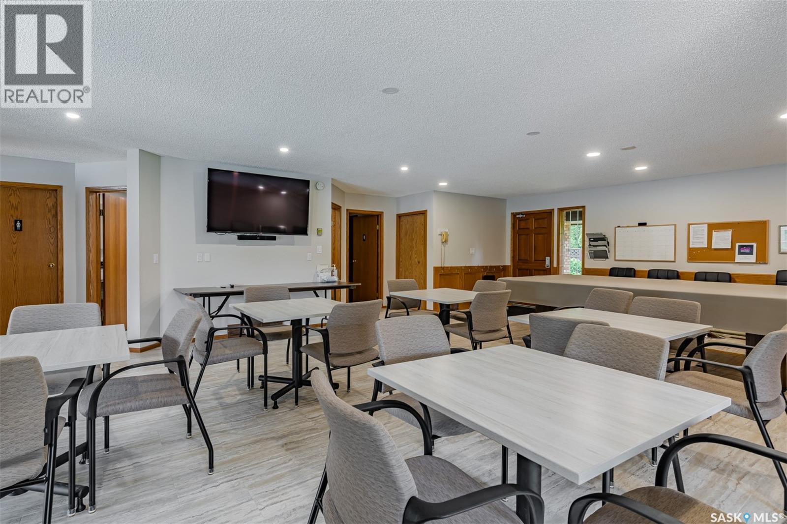 203 415 Heritage Crescent, Saskatoon, Saskatchewan  S7H 5M5 - Photo 41 - SK020922