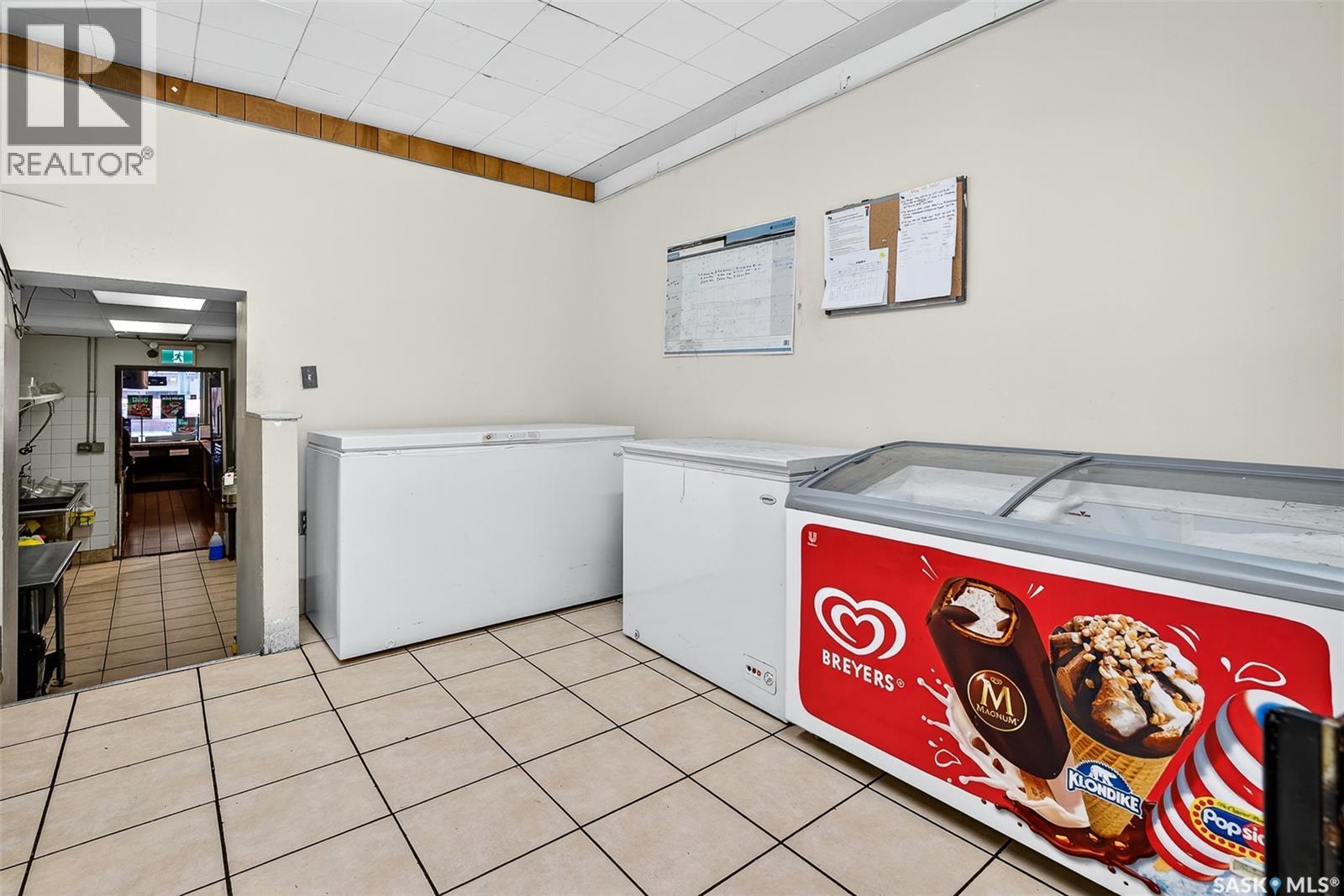 220-222 Main Street N, Moose Jaw, Saskatchewan  S6H 3J8 - Photo 24 - SK020734