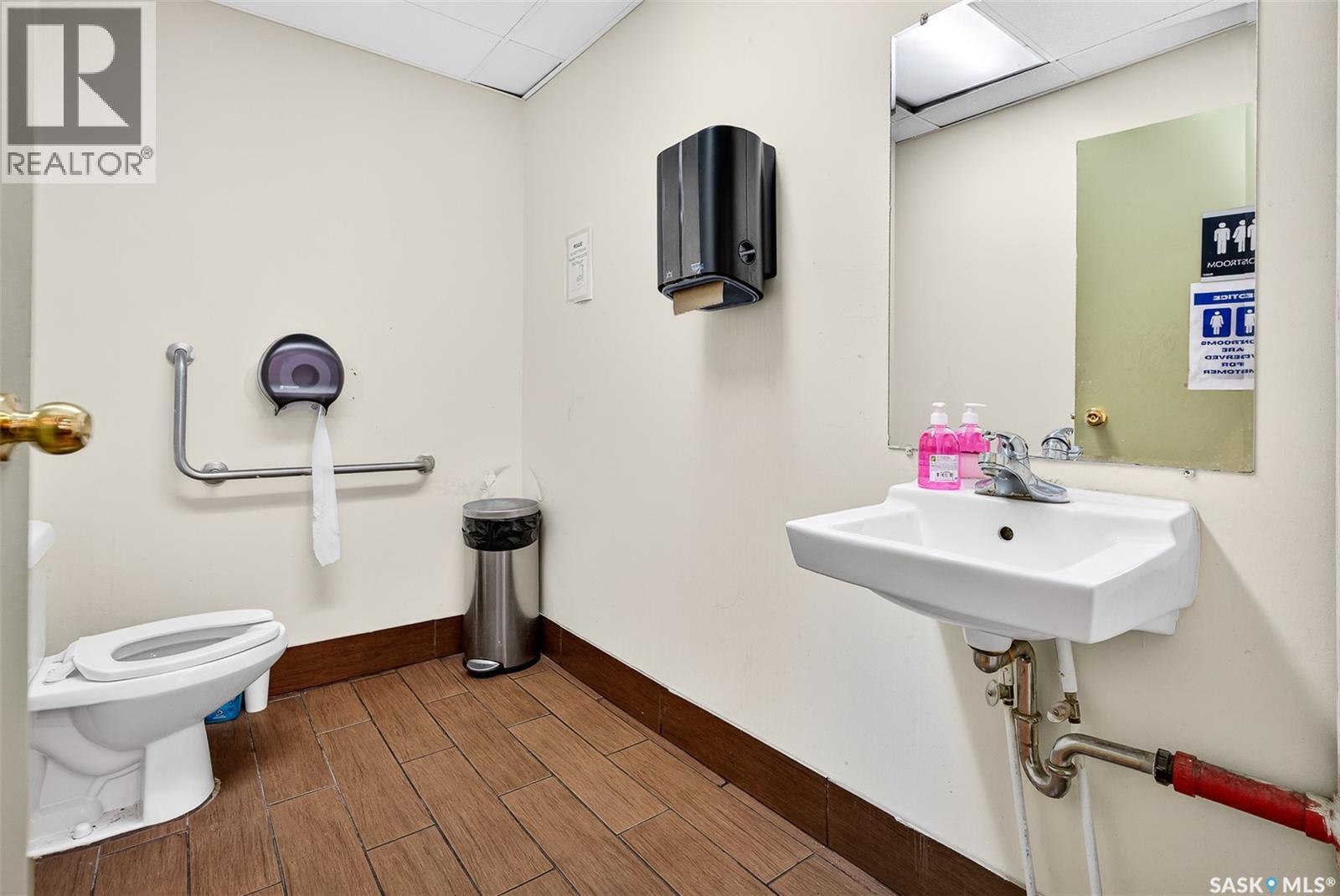 220-222 Main Street N, Moose Jaw, Saskatchewan  S6H 3J8 - Photo 25 - SK020734