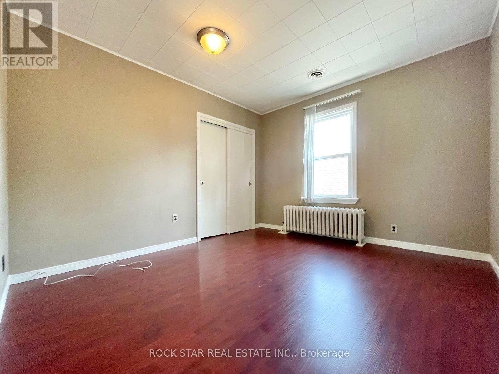 111 Mcalpine Avenue S, Welland (Lincoln/crowland), Ontario  L3B 1T7 - Photo 24 - X12464110