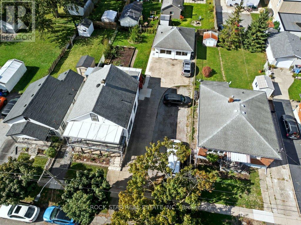 111 Mcalpine Avenue S, Welland (Lincoln/crowland), Ontario  L3B 1T7 - Photo 44 - X12464110