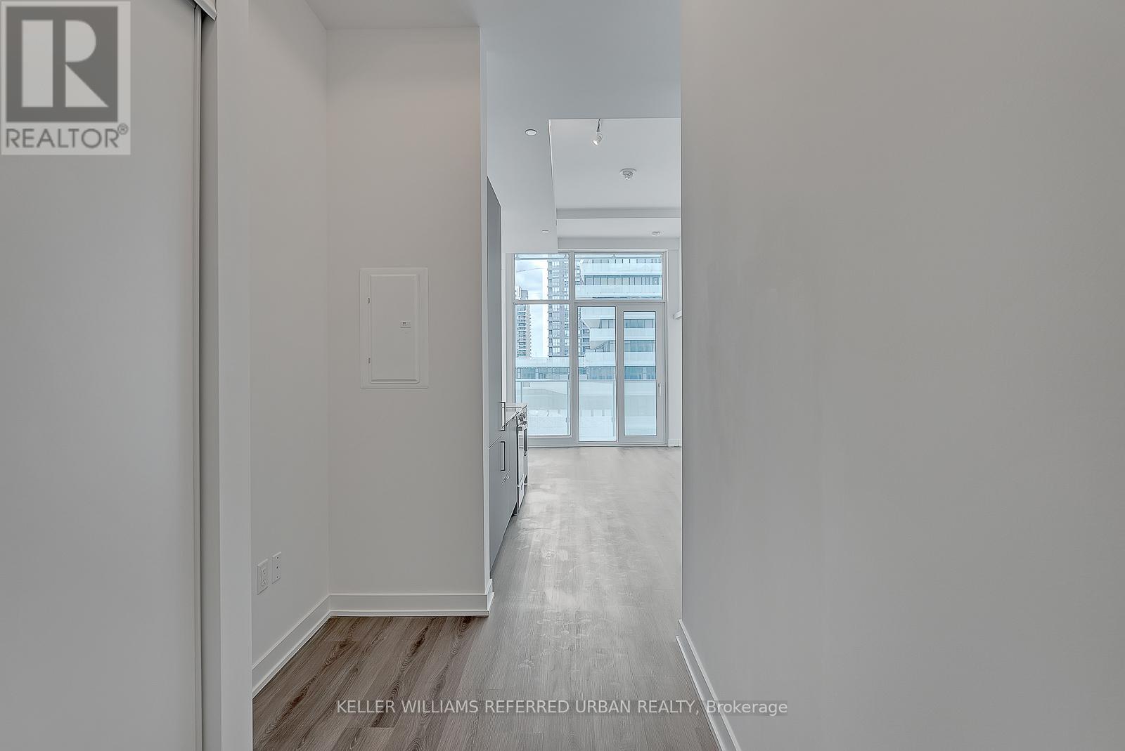 602 - 3883 Quartz Road, Mississauga (City Centre), Ontario  L5B 0M4 - Photo 5 - W12464933