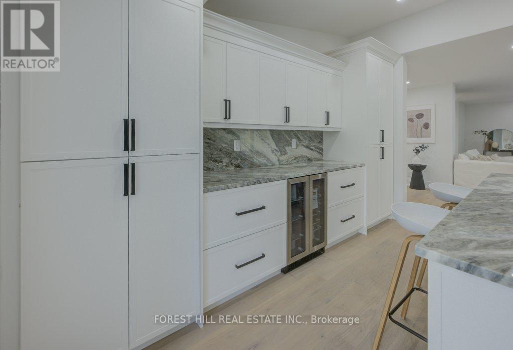 4392 Ontario Street, Lincoln, Ontario  L0R 1B0 - Photo 12 - X12427134
