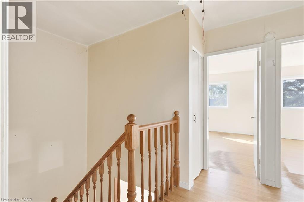 2069 Meadowbrook Road Unit# 10, Burlington, Ontario  L7P 2A3 - Photo 17 - 40779252