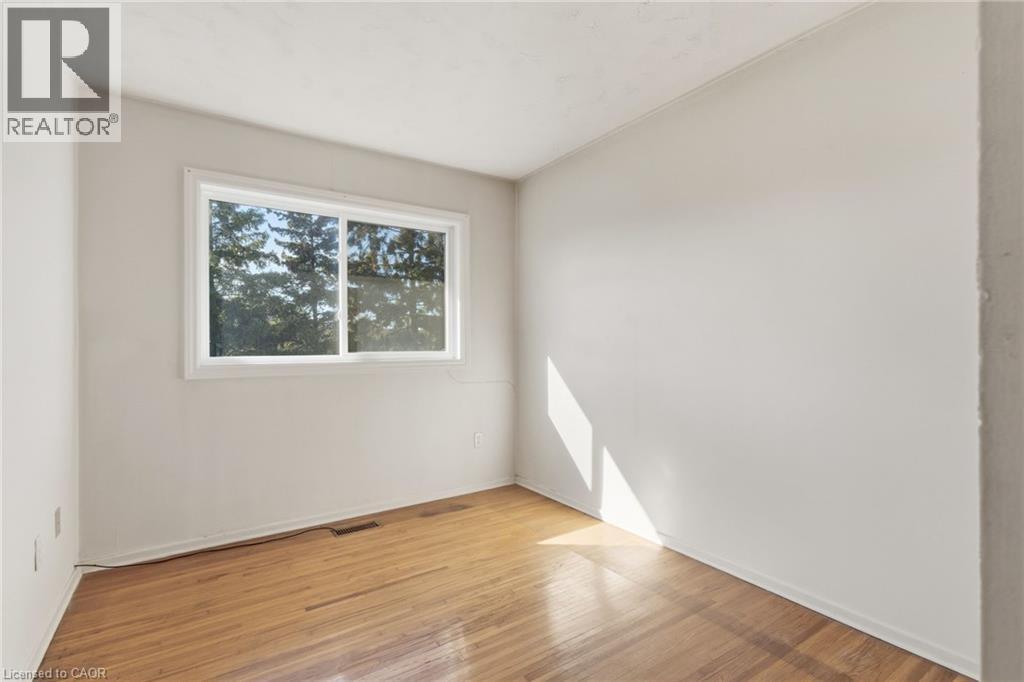 2069 Meadowbrook Road Unit# 10, Burlington, Ontario  L7P 2A3 - Photo 19 - 40779252