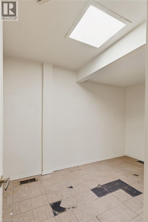 2069 Meadowbrook Road Unit# 10, Burlington, Ontario  L7P 2A3 - Photo 20 - 40779252