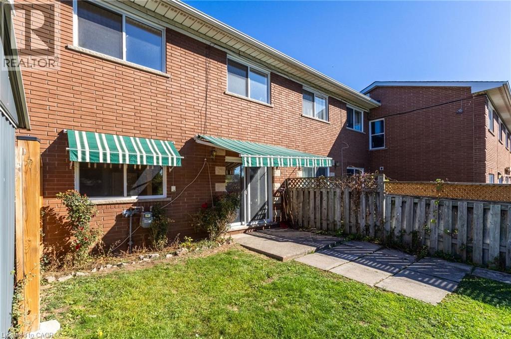 2069 Meadowbrook Road Unit# 10, Burlington, Ontario  L7P 2A3 - Photo 29 - 40779252