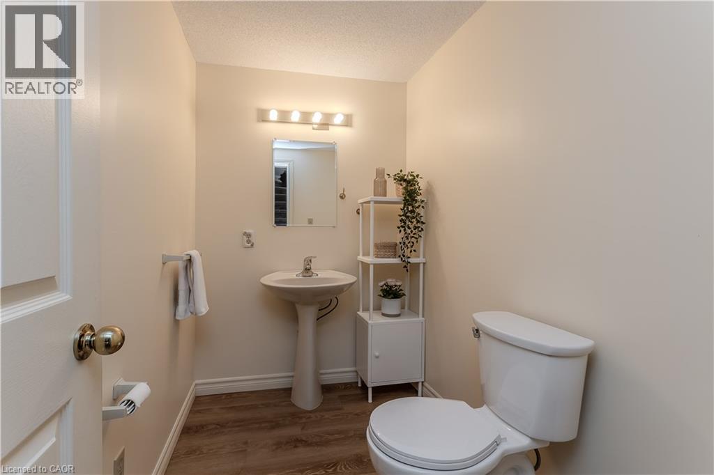 2390 Woodward Avenue Unit# 5, Burlington, Ontario  L7R 1T9 - Photo 21 - 40778968