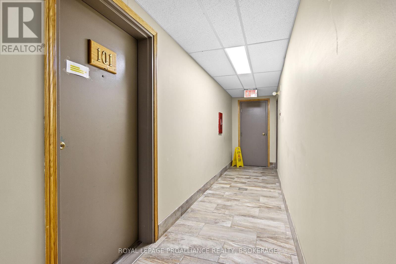 101 - 573 Armstrong Road, Kingston (East Gardiners Rd), Ontario  K7M 8J8 - Photo 13 - X12465221