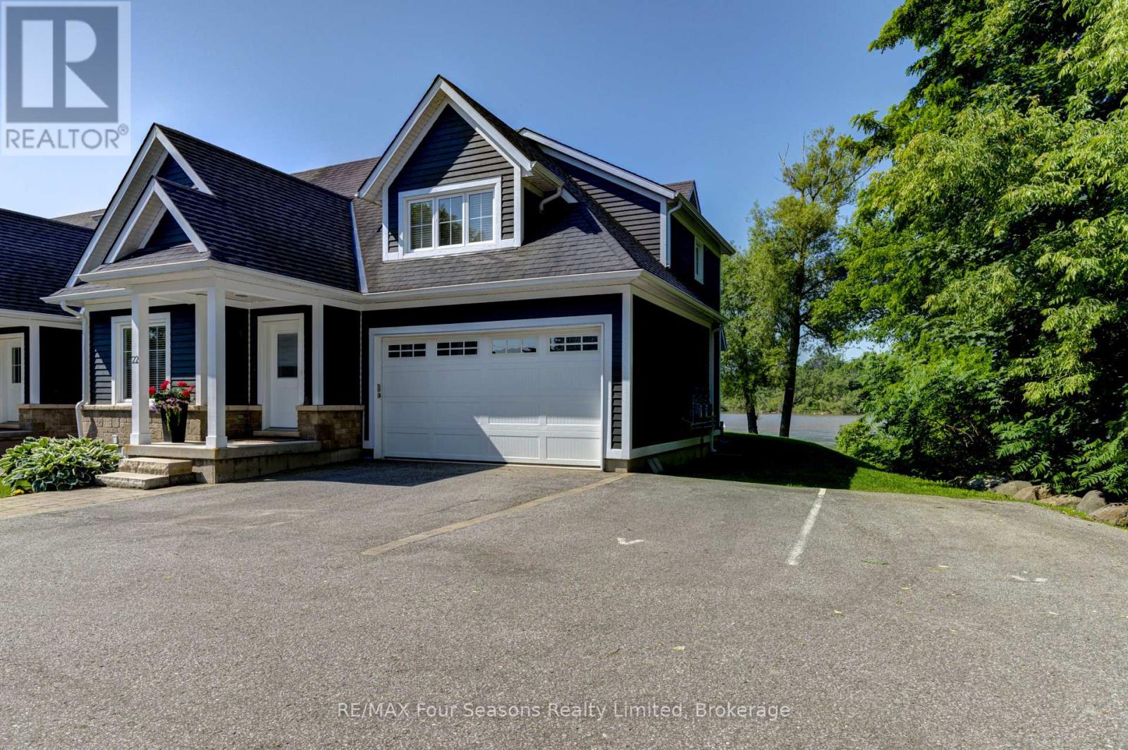 22 - 59 KING STREET E, blue mountains, Ontario