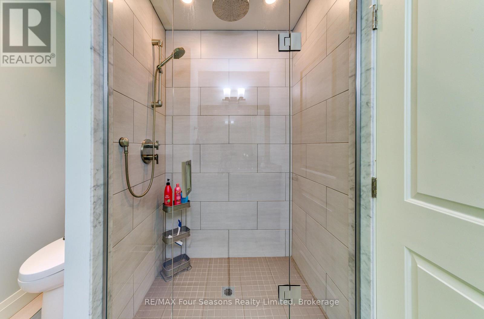 22 - 59 King Street E, Blue Mountains, Ontario  N0H 2P0 - Photo 31 - X12465236