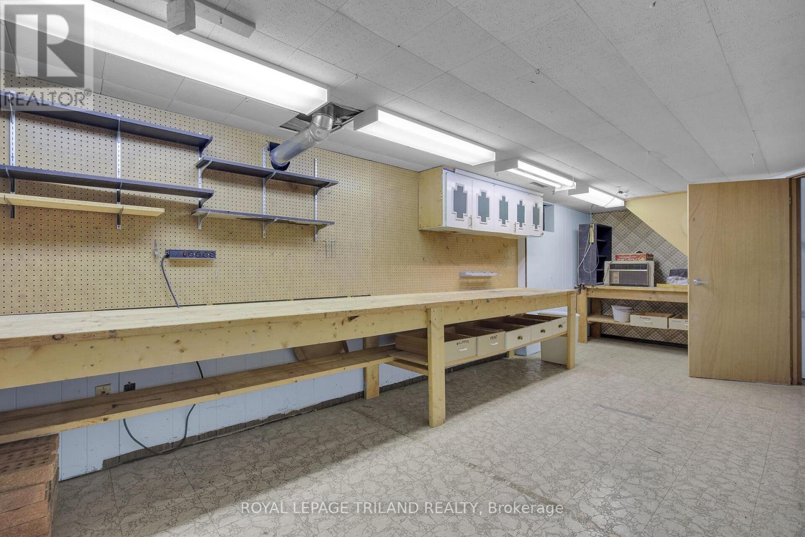 21 Langton Road, London East, Ontario  N5V 2L9 - Photo 22 - X12465170