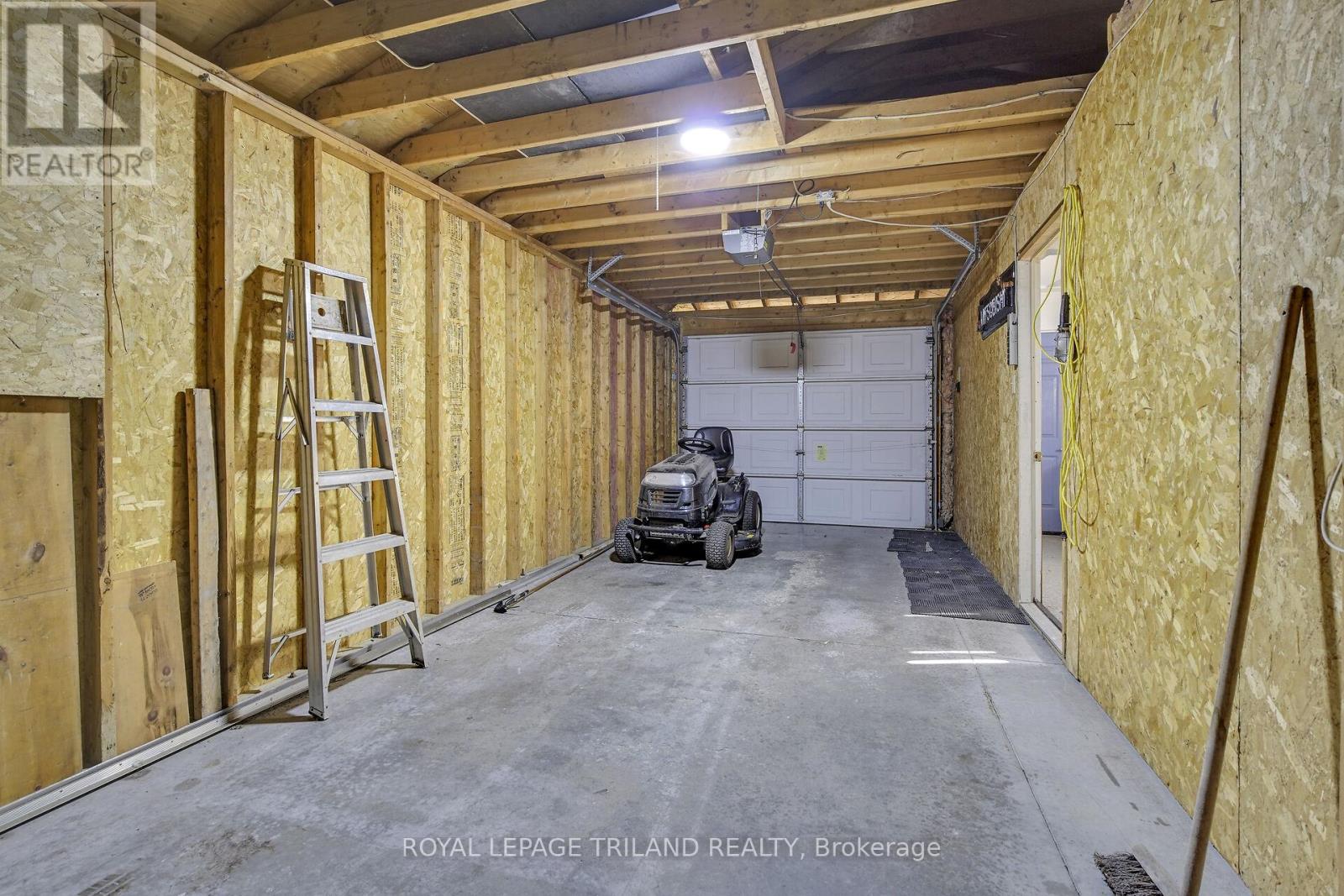 21 Langton Road, London East, Ontario  N5V 2L9 - Photo 26 - X12465170
